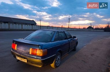 Седан Audi 90 1987 в Калуше