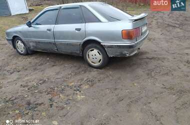 Седан Audi 90 1989 в Дергачах