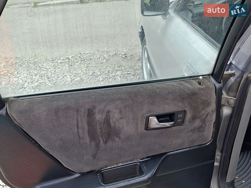 Седан Audi 90 1989 в Калуші