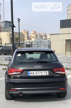 Хэтчбек Audi A1 2015 в Киеве