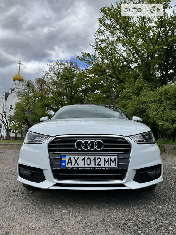 Хэтчбек Audi A1 2015 в Харькове