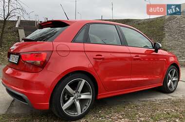 Хэтчбек Audi A1 2014 в Киеве