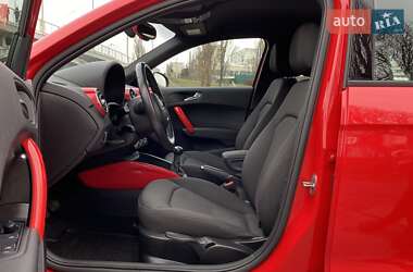 Хэтчбек Audi A1 2014 в 