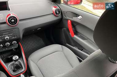 Хэтчбек Audi A1 2014 в 