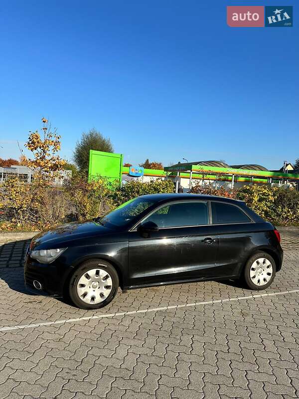 Хэтчбек Audi A1 2011 в Ровно