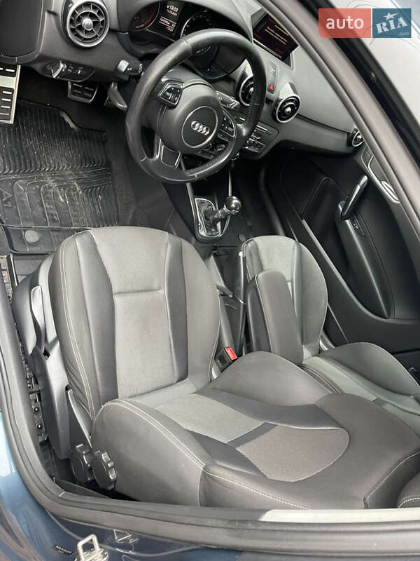 Хэтчбек Audi A1 2015 в Одессе