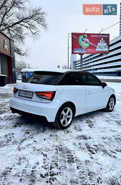 Хэтчбек Audi A1 2015 в Киеве