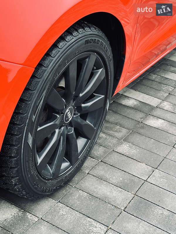 Хетчбек Audi A1 2012 в Києві