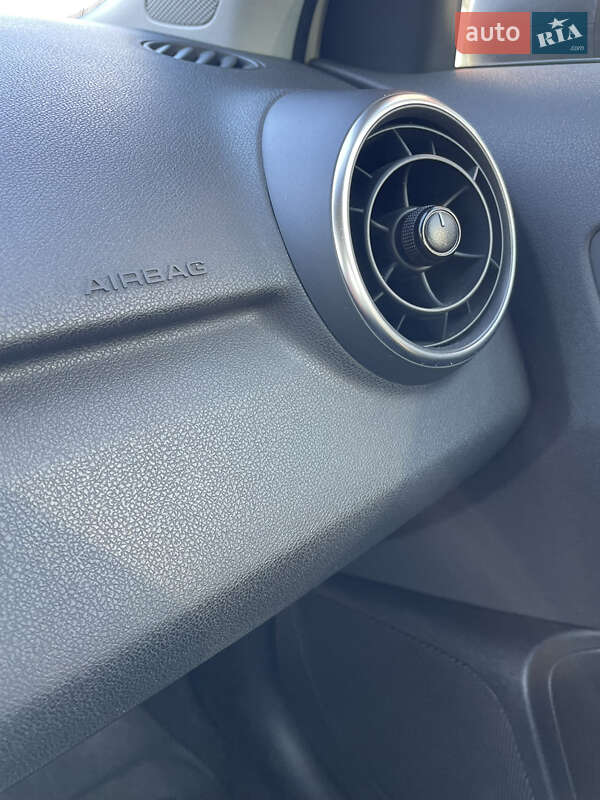 Хетчбек Audi A1 2013 в Києві