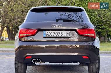 Хэтчбек Audi A1 2011 в 