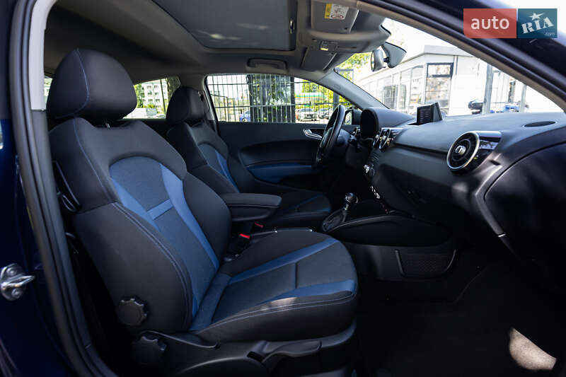 Хэтчбек Audi A1 2015 в Киеве