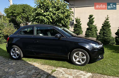 Хетчбек Audi A1 2011 в 