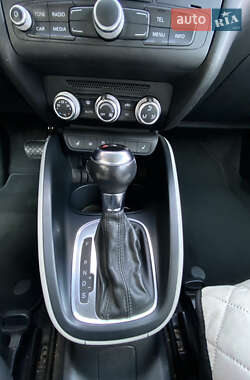 Хетчбек Audi A1 2011 в 