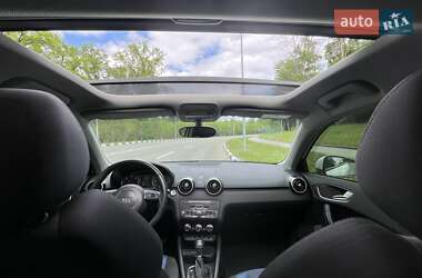 Хэтчбек Audi A1 2015 в 