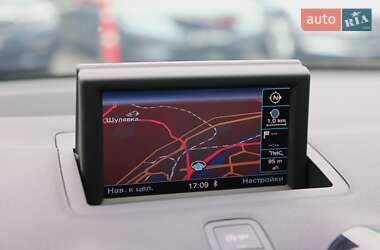 Хэтчбек Audi A1 2012 в 