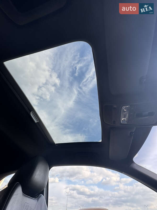 Хэтчбек Audi A1 2011 в Киеве