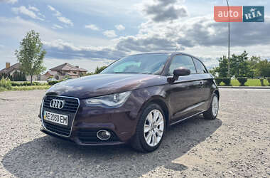 Хетчбек Audi A1 2011 в Ужгороді