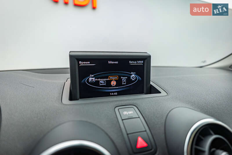 Хэтчбек Audi A1 2013 в Киеве