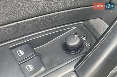 Хэтчбек Audi A1 2011 в 