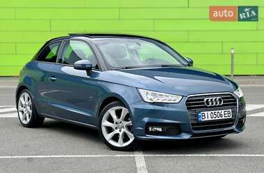 Хэтчбек Audi A1 2015 в 