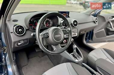 Хэтчбек Audi A1 2015 в 