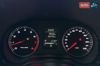 Хэтчбек Audi A1 2012 в 