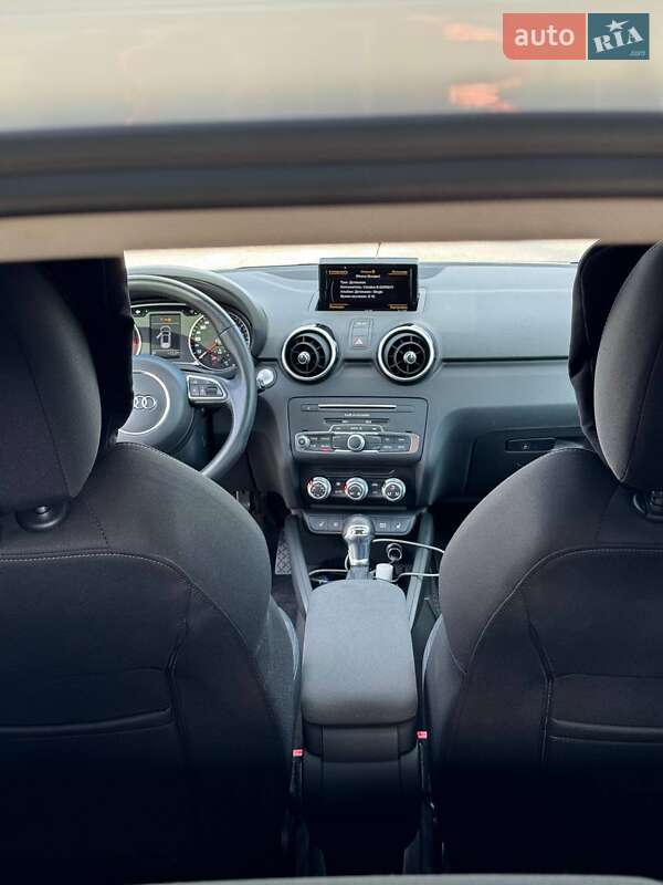 Хэтчбек Audi A1 2015 в Киеве