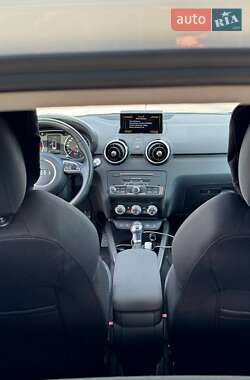 Хэтчбек Audi A1 2015 в 