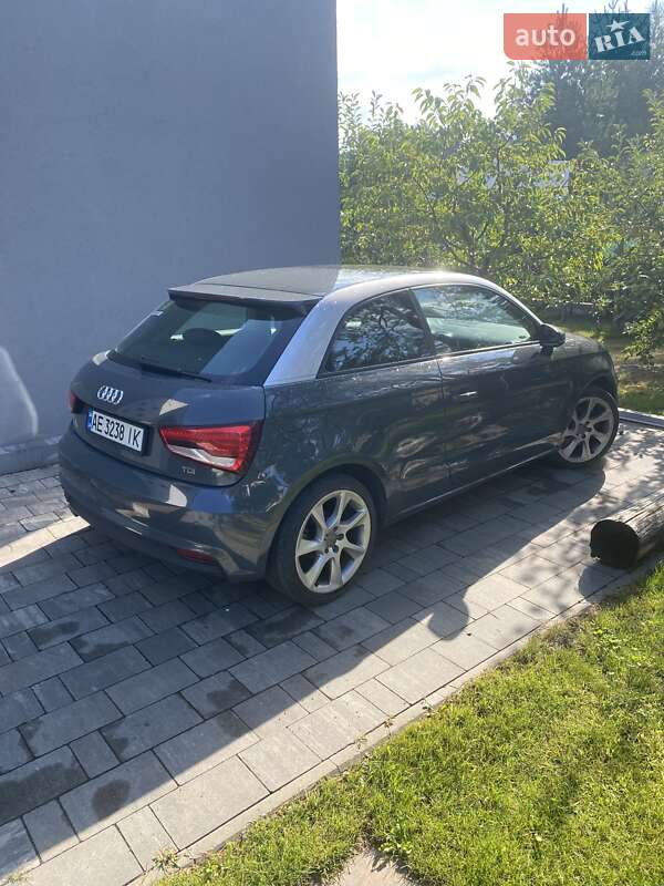 Хетчбек Audi A1 2015 в Дніпрі