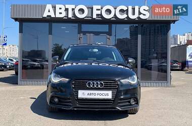Хэтчбек Audi A1 2011 в 