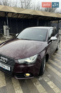 Хетчбек Audi A1 2011 в Ужгороді