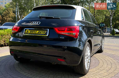 Хэтчбек Audi A1 2012 в 