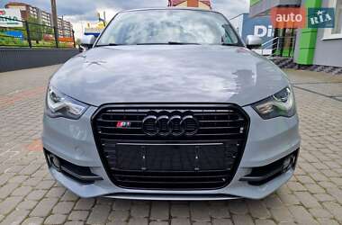 Хетчбек Audi A1 2012 в 