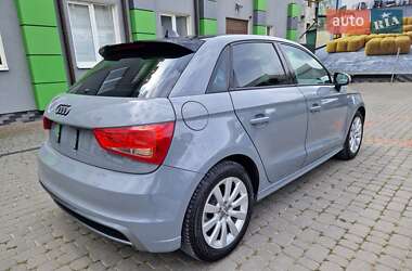 Хетчбек Audi A1 2012 в 