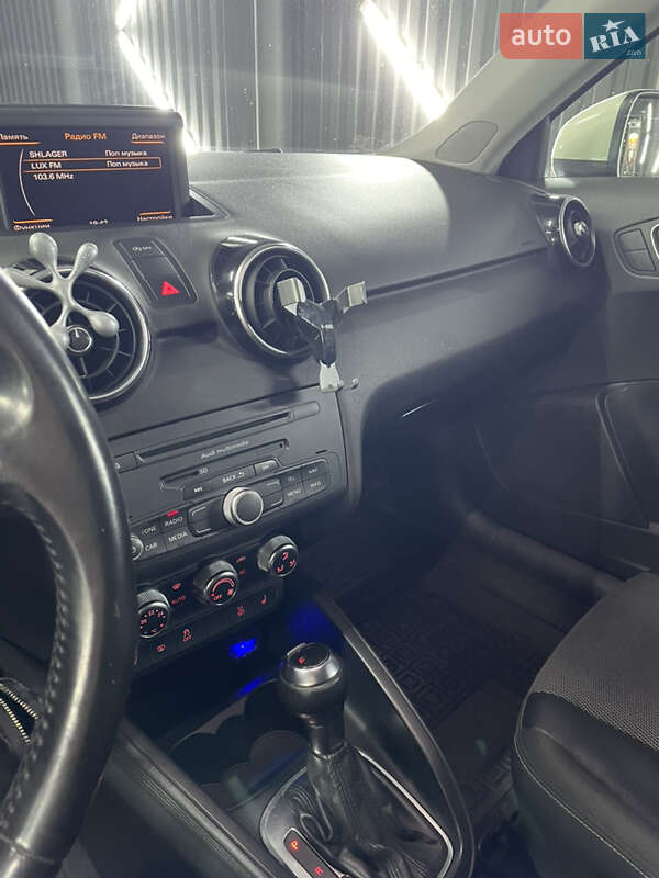 Хэтчбек Audi A1 2011 в Кривом Роге