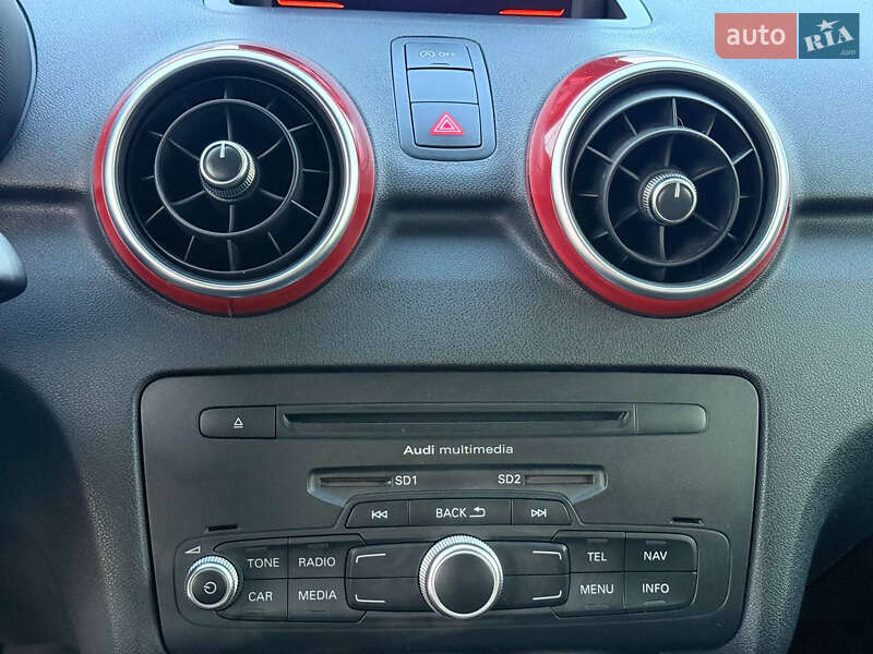 Хэтчбек Audi A1 2011 в Харькове