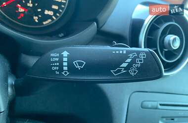 Хетчбек Audi A1 2011 в 