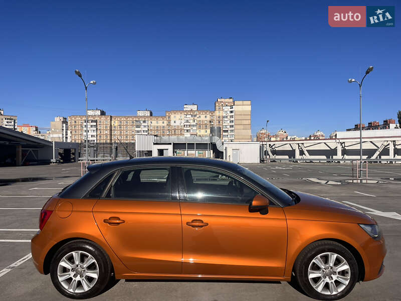 Хэтчбек Audi A1 2013 в Киеве