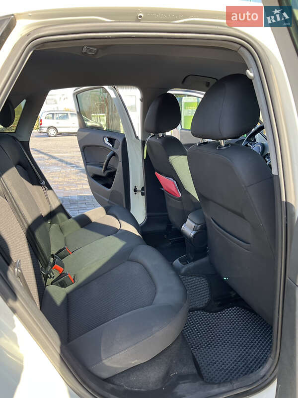 Хэтчбек Audi A1 2013 в Виннице