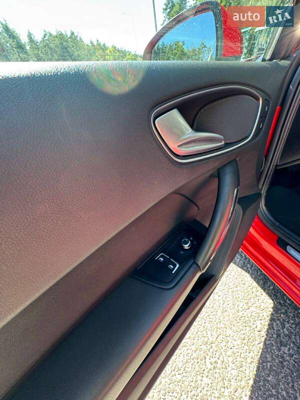 Хэтчбек Audi A1 2015 в Киеве фото 4 Хэтчбек Audi A1 2015 в Киеве