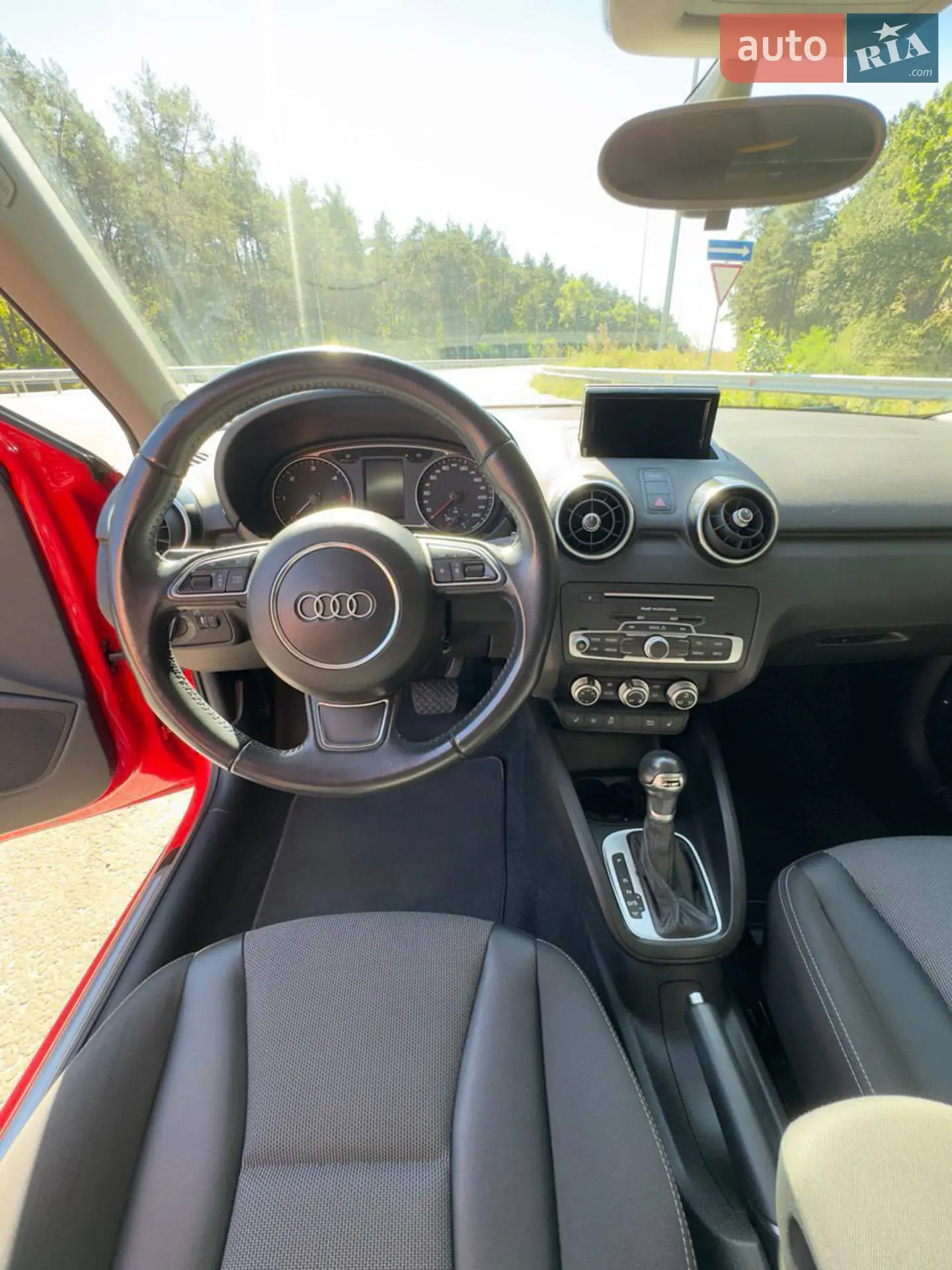 2015 Audi A1 - мініатюра 24
