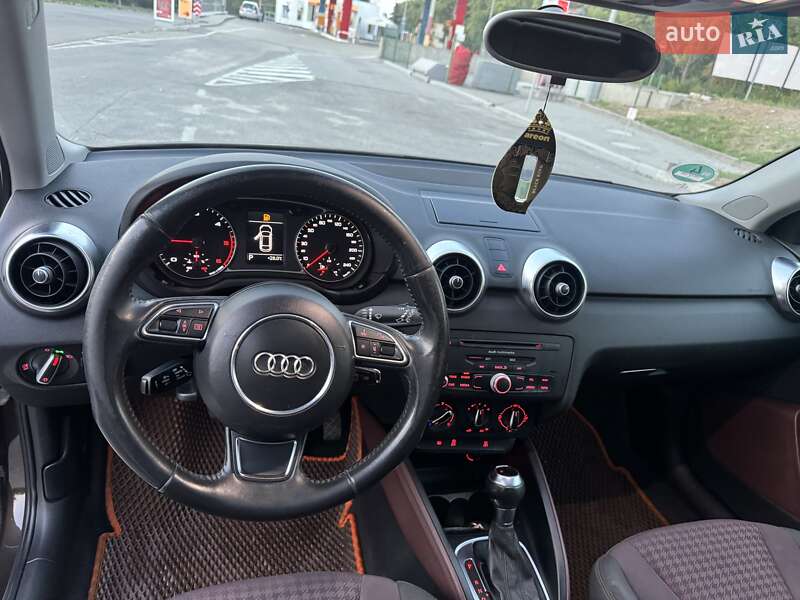 Хетчбек Audi A1 2012 в Запоріжжі