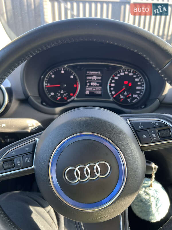 Хетчбек Audi A1 2015 в Вишгороді