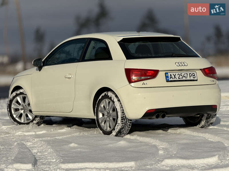 Хетчбек Audi A1 2010 в Харкові