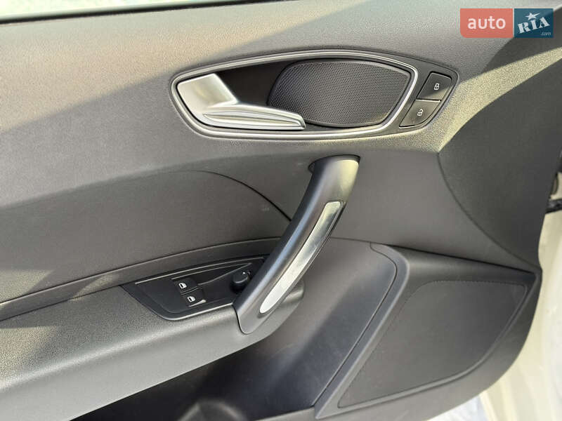 Хетчбек Audi A1 2010 в Харкові