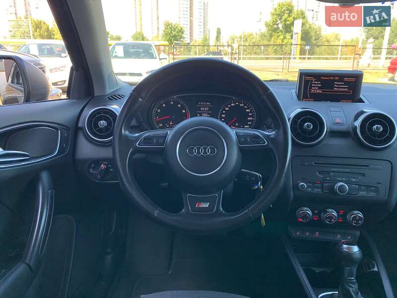 Хэтчбек Audi A1 2011 в Киеве