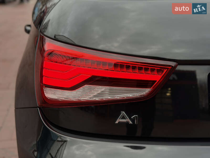 Хэтчбек Audi A1 2015 в Ровно