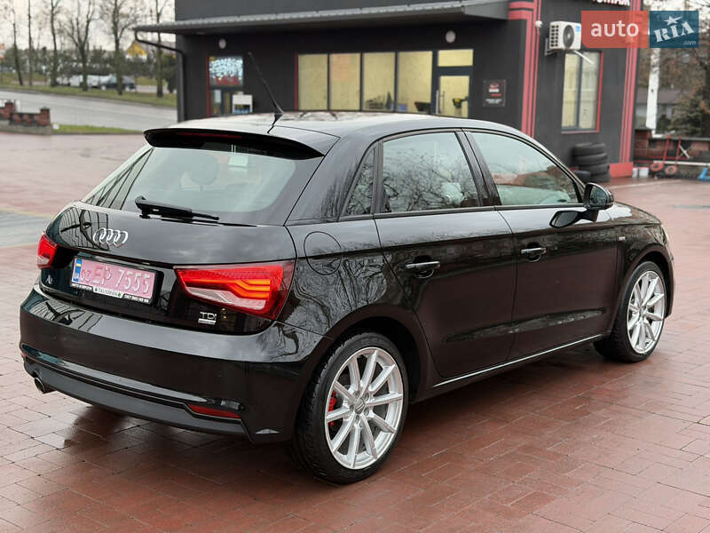 Хэтчбек Audi A1 2015 в Ровно