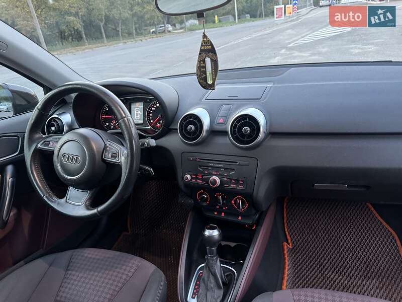 Хетчбек Audi A1 2012 в Запоріжжі