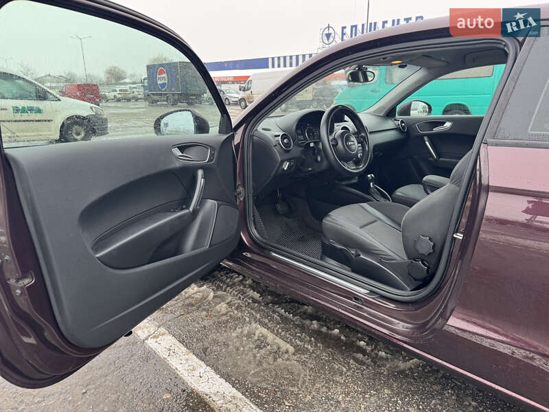 Хэтчбек Audi A1 2011 в Львове фото 8 Хэтчбек Audi A1 2011 в Львове